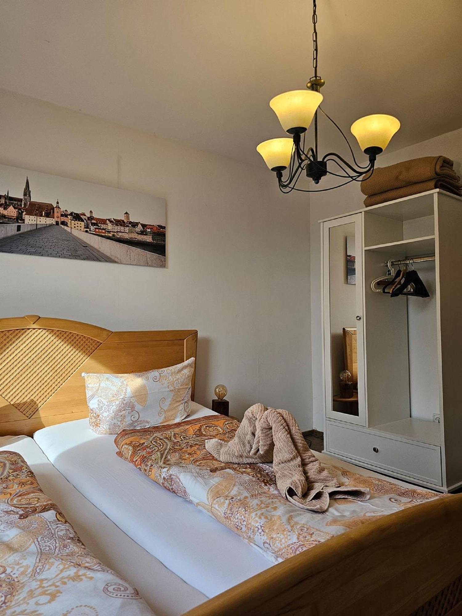 Ferienwohnung Martina Sinzing Ngoại thất bức ảnh