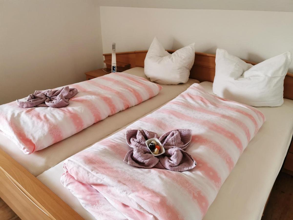 Ferienwohnung Martina Sinzing Ngoại thất bức ảnh
